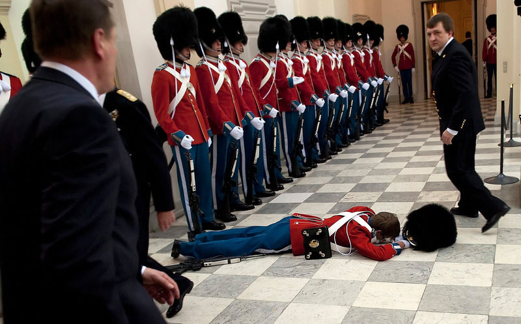 Fainting guard